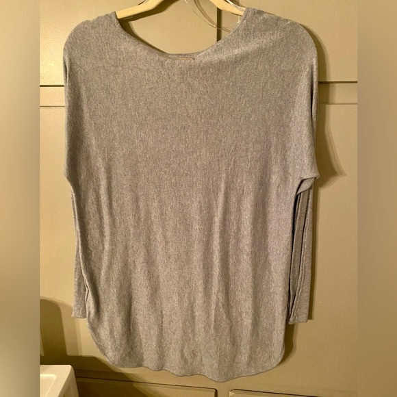 Michael Kors Gray Knit Cotton Nylon Blend Light Weight Sweater Womens size S. - Picture 8 of 8